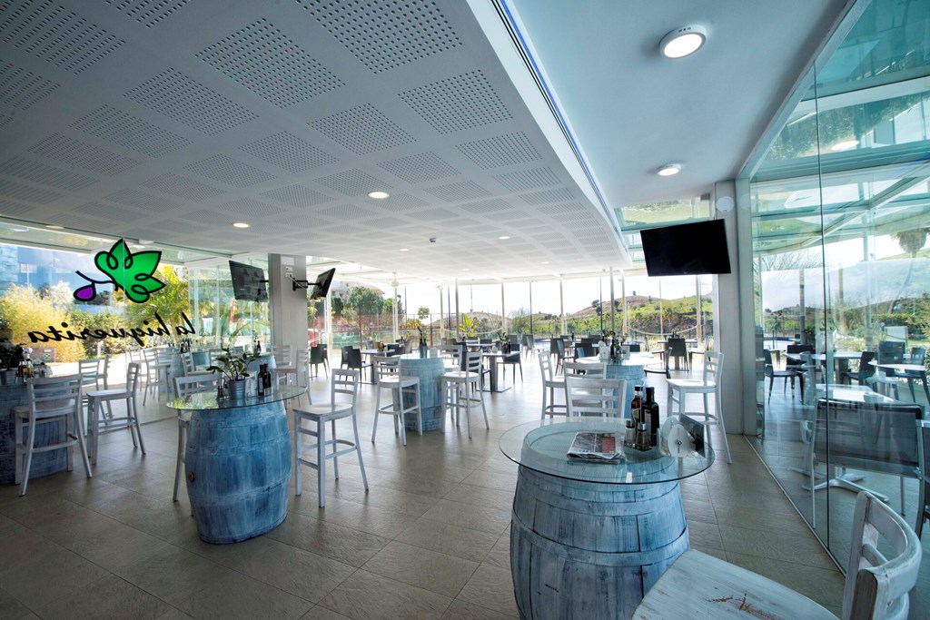 Higueron Hotel Malaga, Curio collection by HILTON: Bar