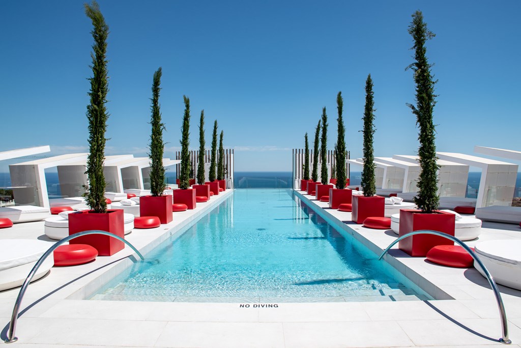 Higueron Hotel Malaga, Curio collection by HILTON: Pool