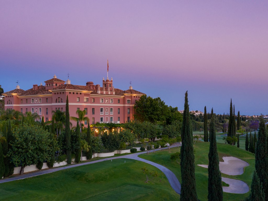 Anantara Villa Padierna Palace: General view