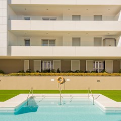 Aqua Apartments Marbella: Pool - photo 6