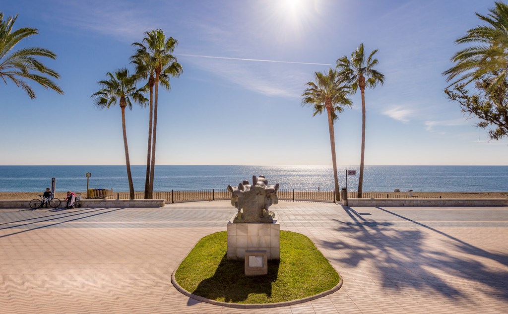 Aqua Apartments Marbella: Beach