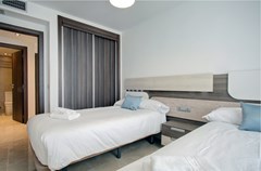 Aqua Apartments Marbella: Room - photo 25