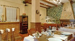 Mijas Costa Oasis by Grangefield Oasis.: Restaurant - photo 19