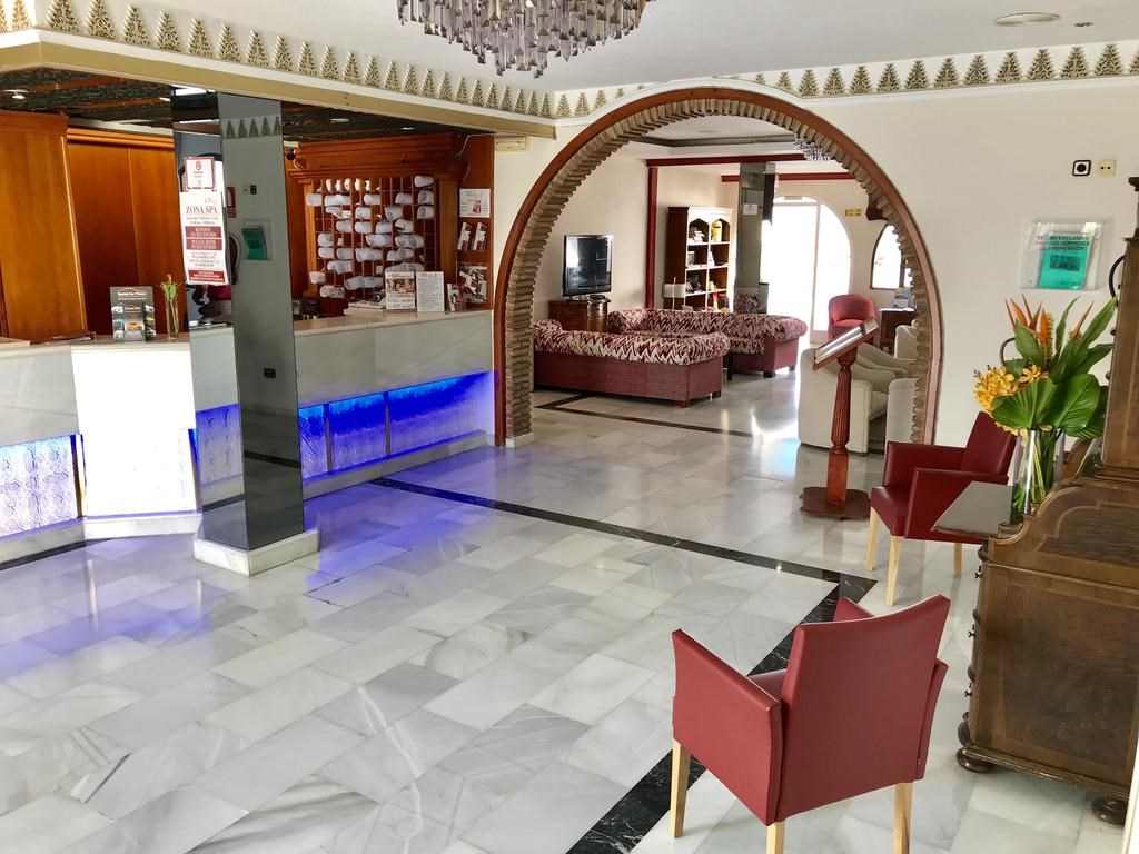 Nerja Club & Spa: Lobby