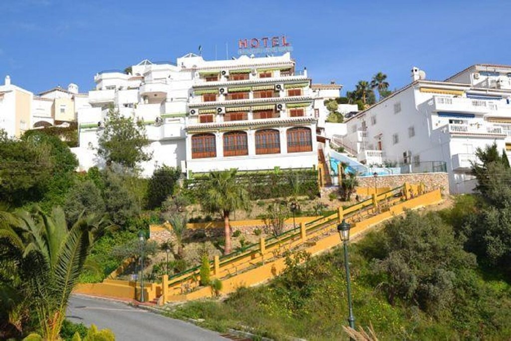 Jose Cruz Playa Burriana: General view