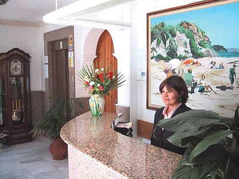 Jose Cruz Playa Burriana: Lobby