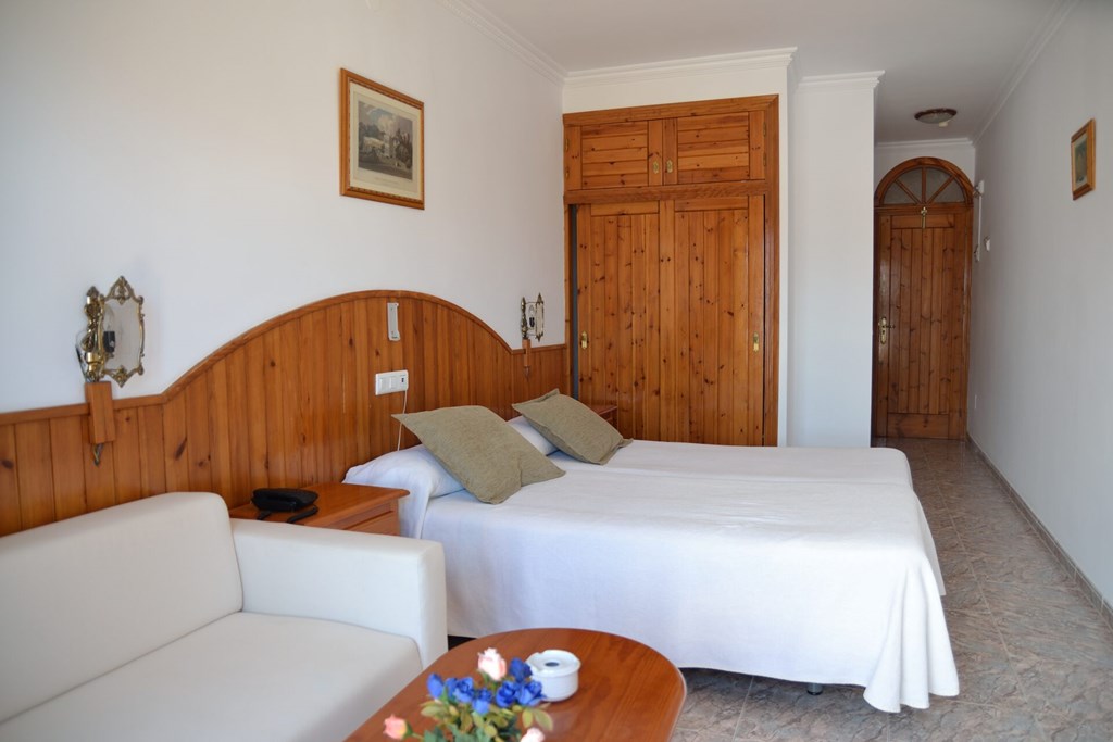 Jose Cruz Playa Burriana: Room Double or Twin STANDARD