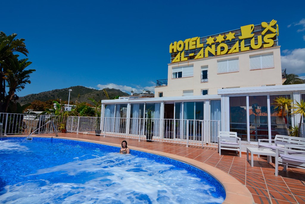 Al Andalus Nerja: General view