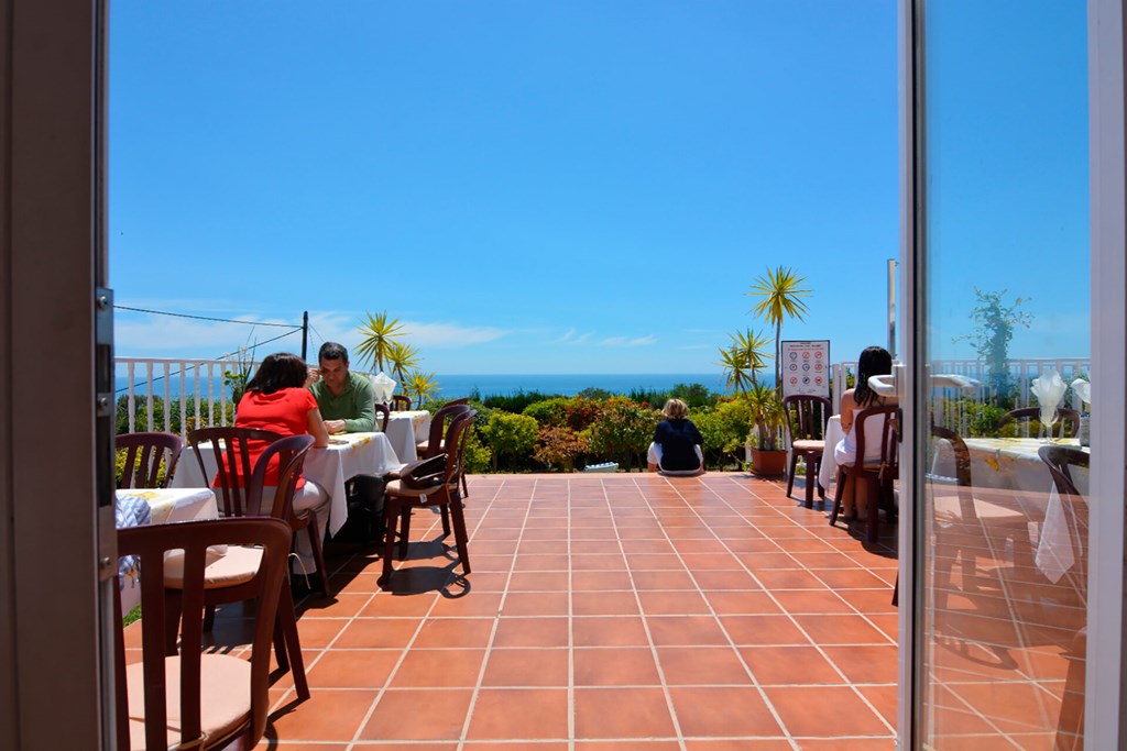 Al Andalus Nerja: Terrace