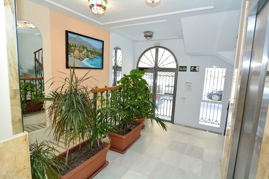 Apartamentos HC Burriana Playa: Lobby