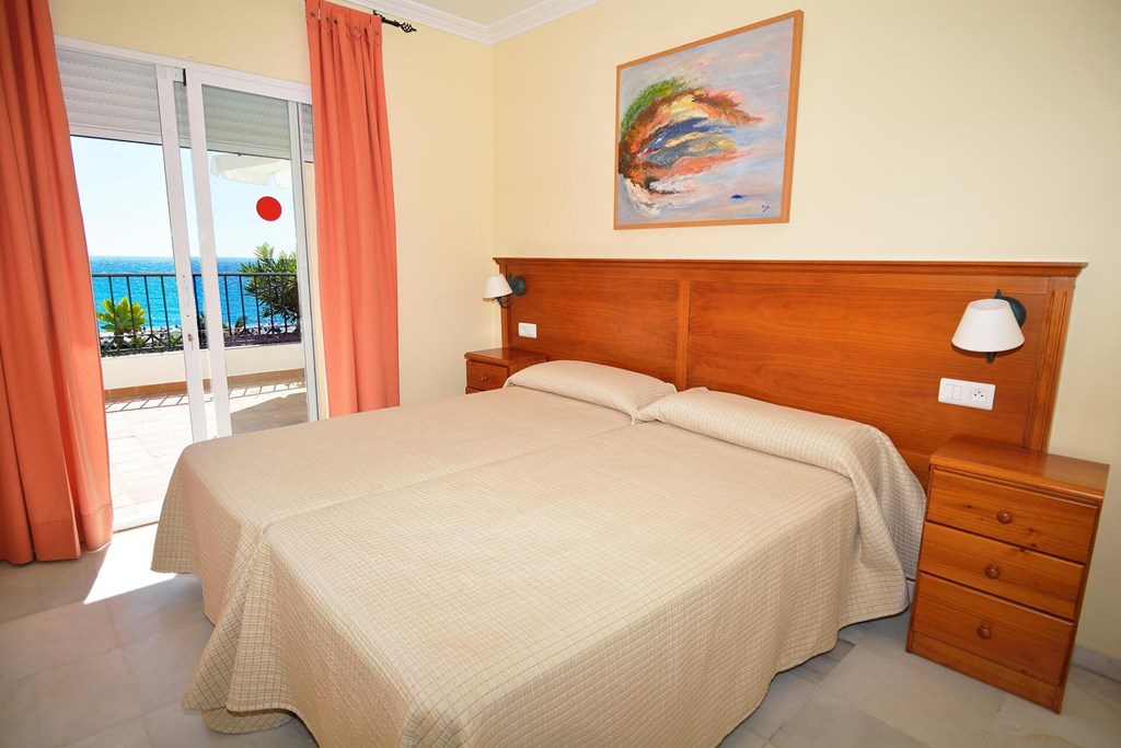 Apartamentos HC Burriana Playa: Room APARTMENT SEA VIEW TWO BEDROOMS