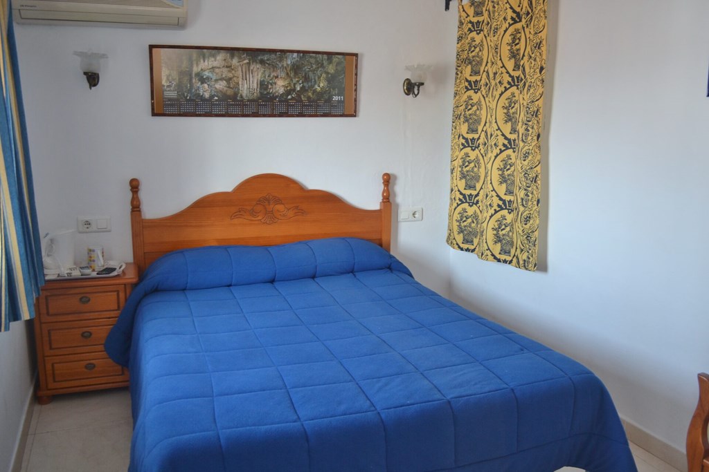 Hostal Dianes: Room DOUBLE SINGLE USE STANDARD