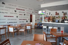 Mena Plaza: Bar - photo 12