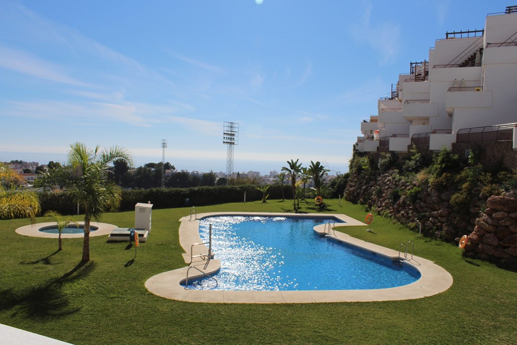 Resort De Nerja: Pool