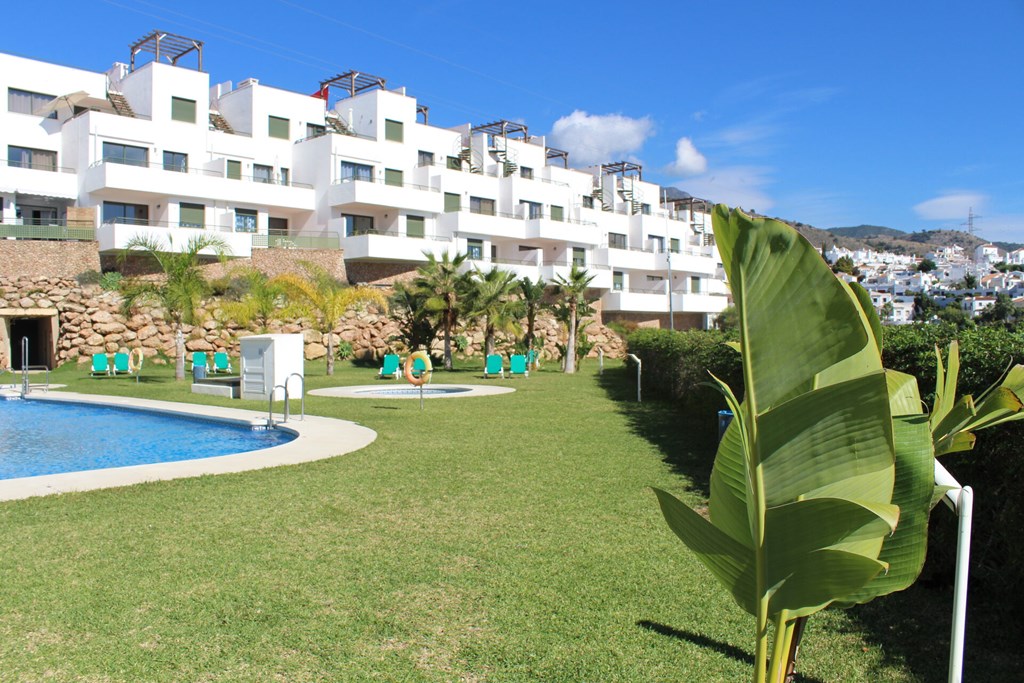 Resort De Nerja: Pool