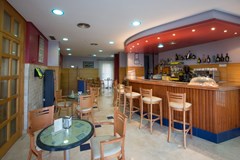 Hotel Miraya: Bar - photo 21