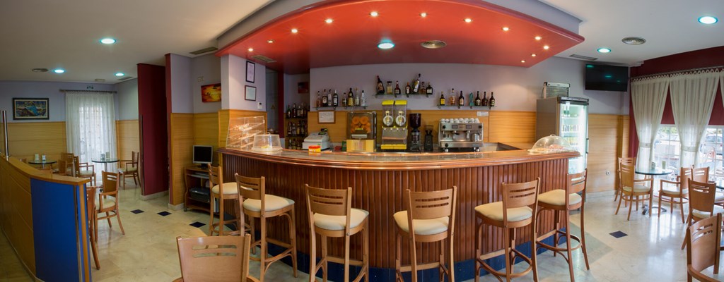 Hotel Miraya: Bar