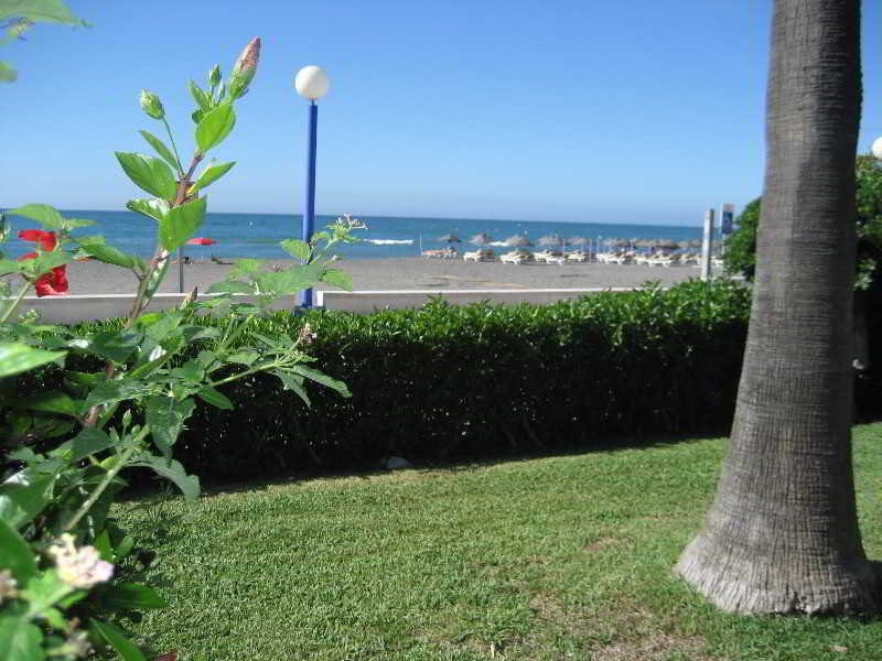 Intercentro Torrox Costa: Beach