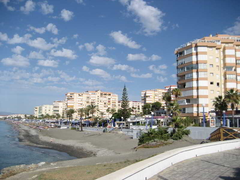 Intercentro Torrox Costa: Beach