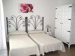 Intercentro Torrox Costa: Room - photo 9