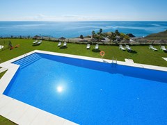 Olée Nerja Holiday Rentals by Fuerte Group: General view - photo 1