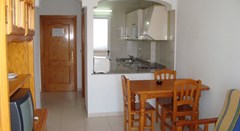 Primavera Loix: Room APARTMENT CAPACITY 4 - photo 11