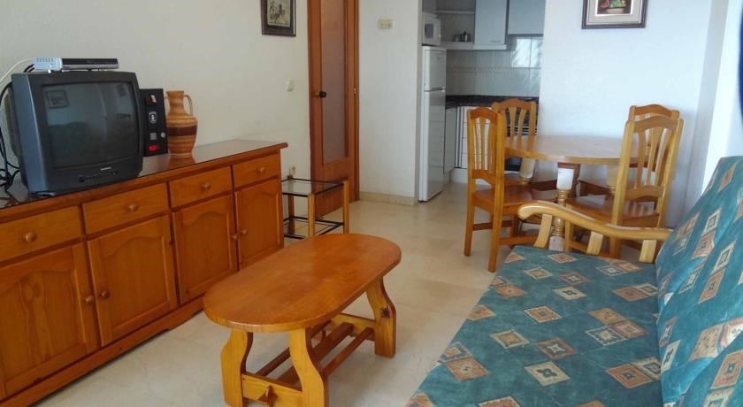 Torre Levante: Room APARTMENT CAPACITY 2 ONE BEDROOM