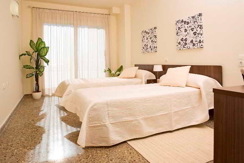 Pierre & Vacances Benidorm Poniente: Room APARTMENT CAPACITY 4 ONE BEDROOM