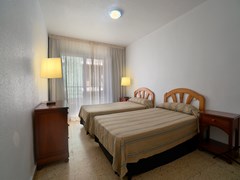 Apartamentos Maja Beach: Room APARTMENT TWO BEDROOMS - photo 17