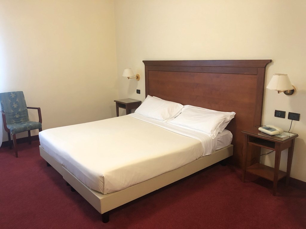 Best Western Hotel HR: Room DOUBLE SINGLE USE STANDARD