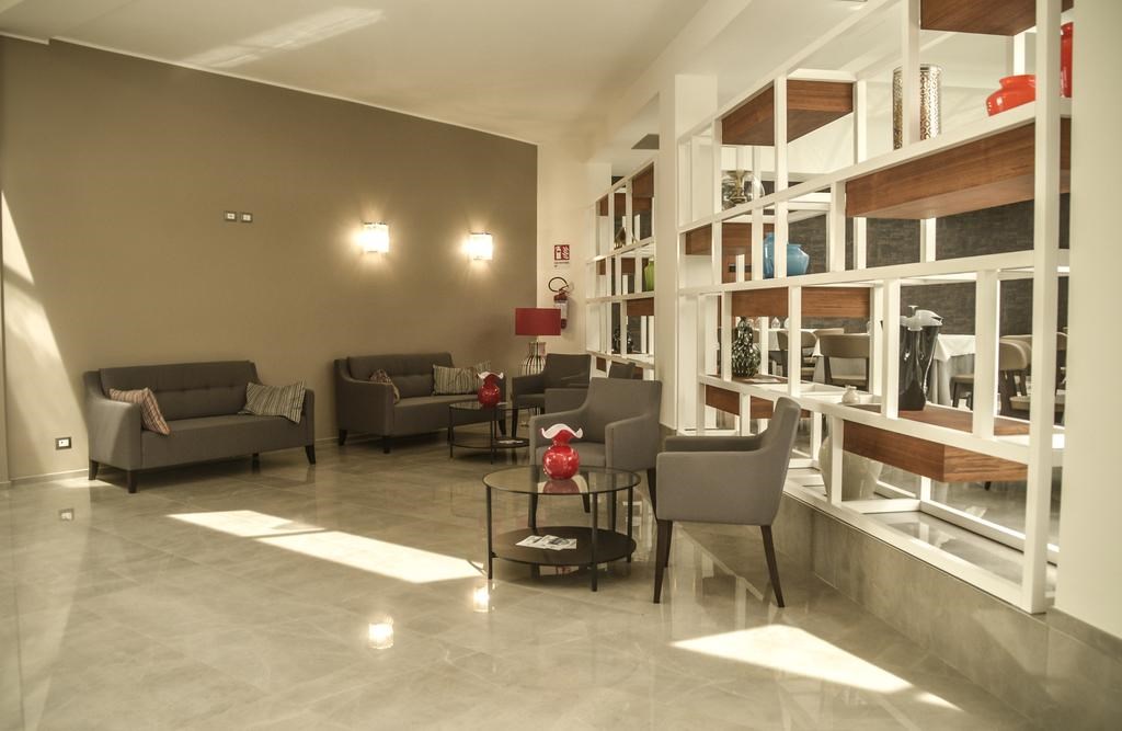 D'Aragona Hotel & Spa: Lobby