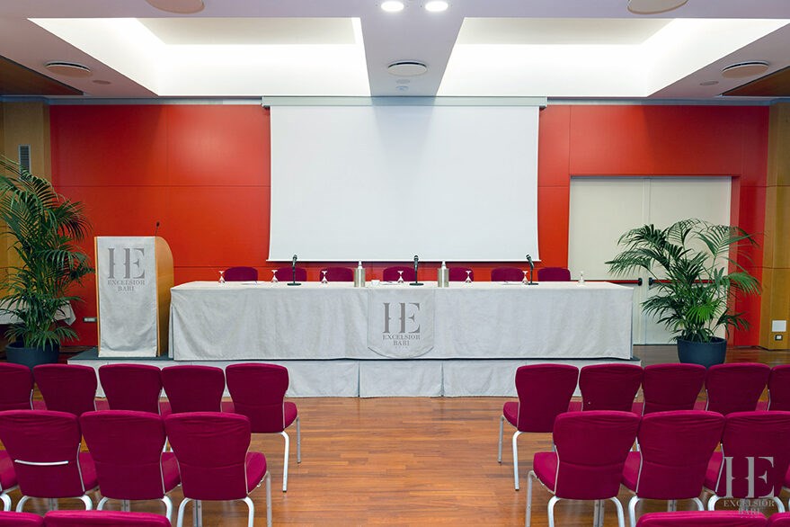 Excelsior Bari: Conferences