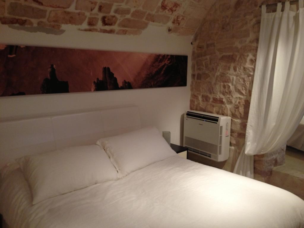 Hotel Dimora Rossi: Room