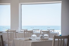 Hotel Riva del Sole: Restaurant - photo 7