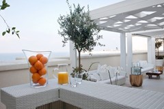 iH Hotels Bari Grande Albergo Delle Nazioni: Terrace - photo 3