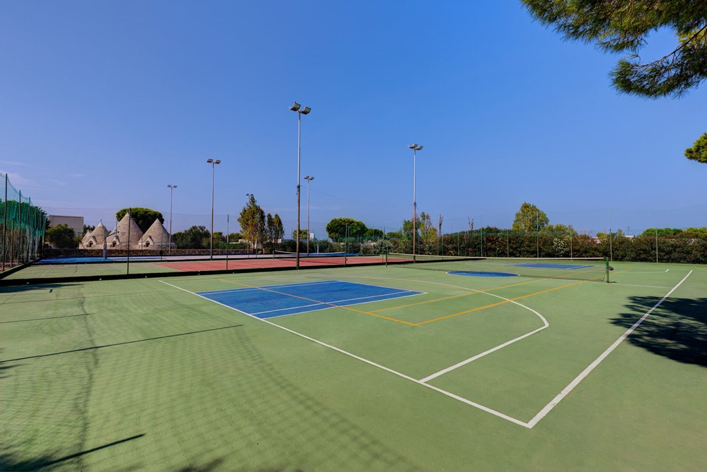 iH Hotels Monopoli Porto Giardino Resort: Sports and Entertainment