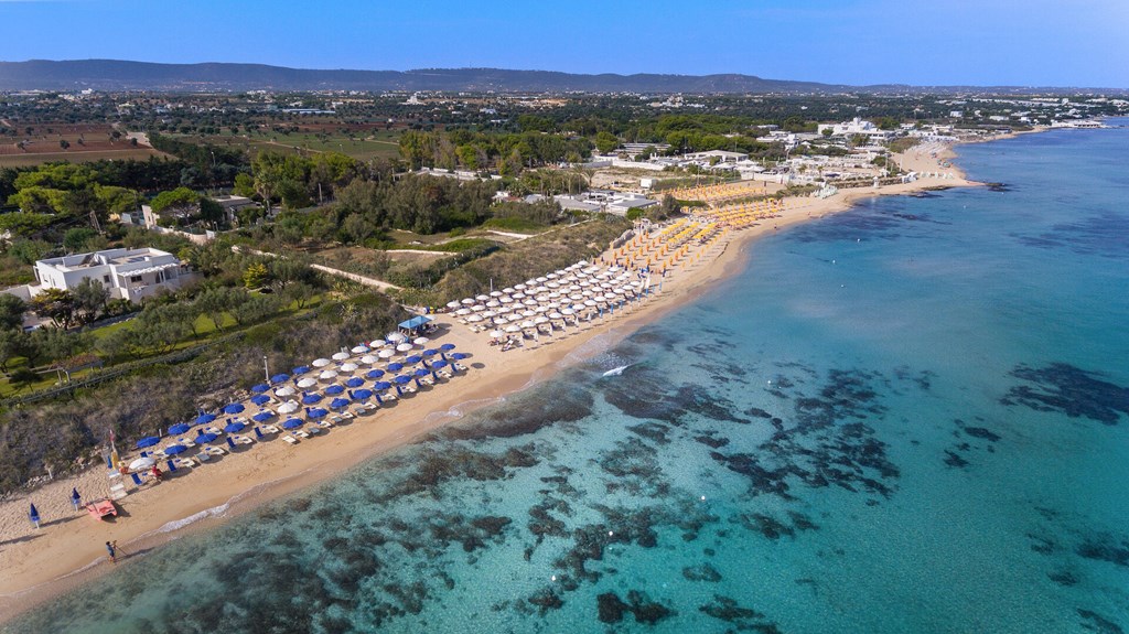 iH Hotels Monopoli Porto Giardino Resort: Beach