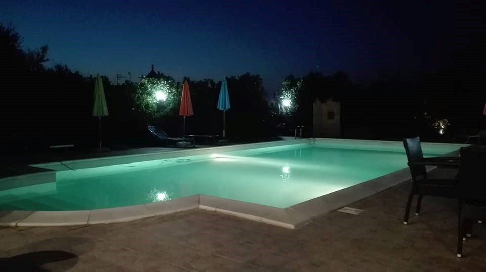 Isola Felice Trulli Sotto  Stelle: Pool