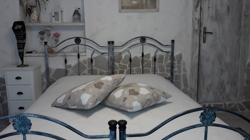 Isola Felice Trulli Sotto  Stelle: Room