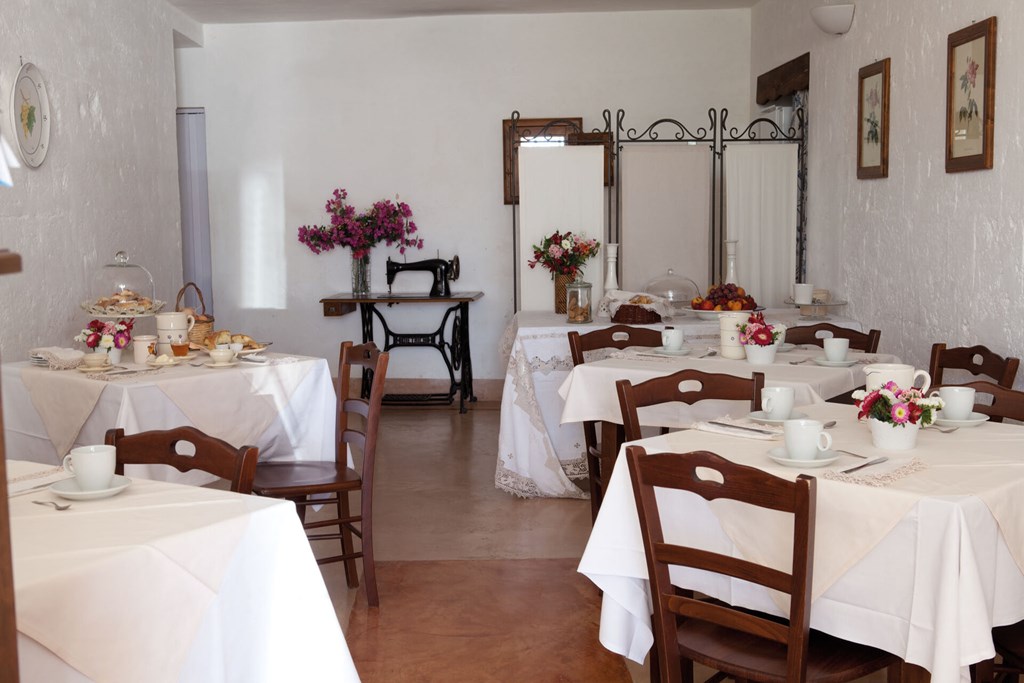 Masseria Luce B&B: Bar