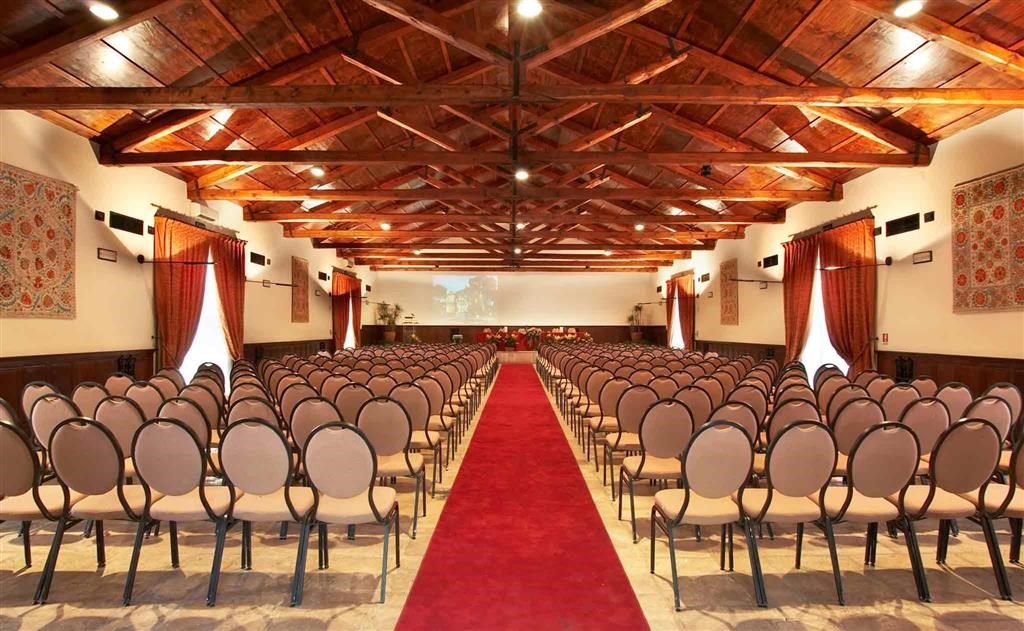 Mercure Bari Villa Romanazzi: Conferences