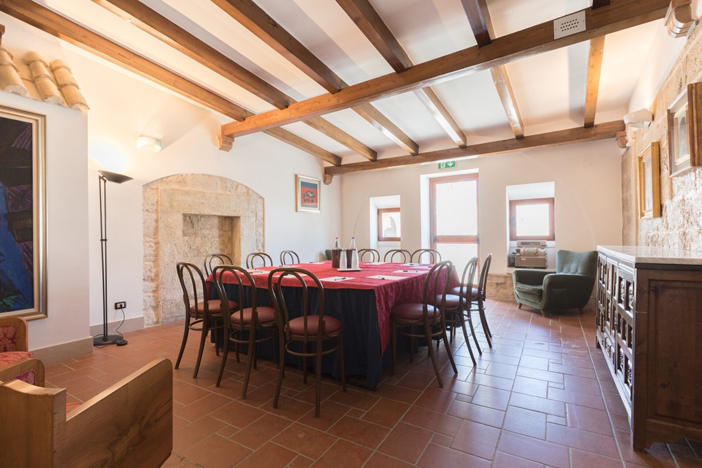 Palumbo Masseria Santanna: Conferences