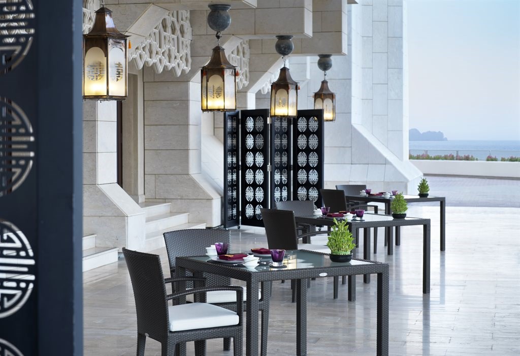 Al Bustan Palace Ritz Carlton Hotel