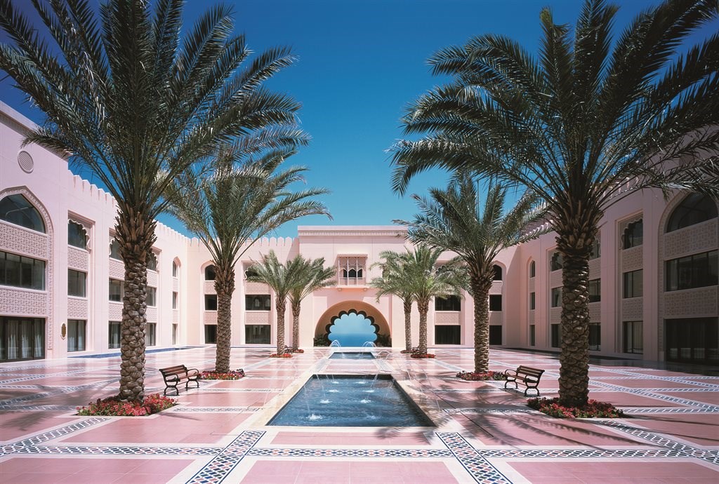 Shangri-La Al Husn Resort & Spa