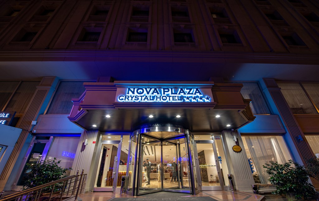 Nova Plaza Crystal Hotel: General view