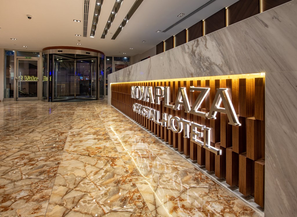 Nova Plaza Crystal Hotel: Lobby