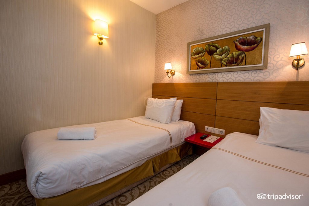 Almina Hotel Istanbul: Room FAMILY ROOM STANDARD