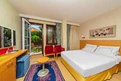 Almina Hotel Istanbul: Room DOUBLE STANDARD - photo 41