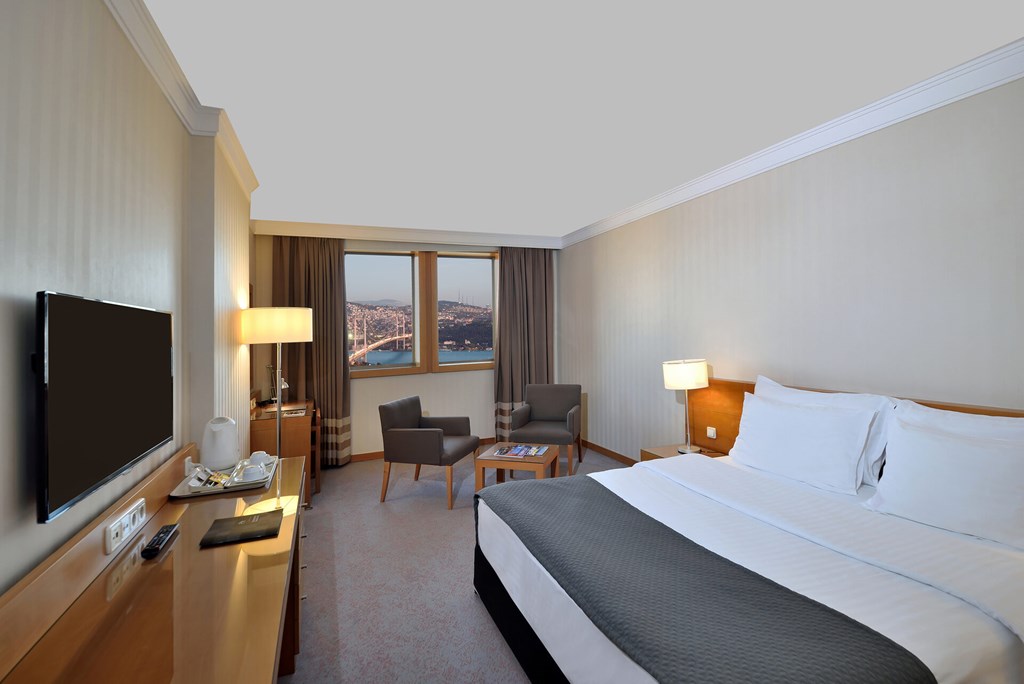 Mercure İstanbul The Plaza Bosphorus Hotel: Room DOUBLE SUPERIOR SEA VIEW