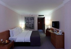 Mercure İstanbul The Plaza Bosphorus Hotel: Room - photo 26